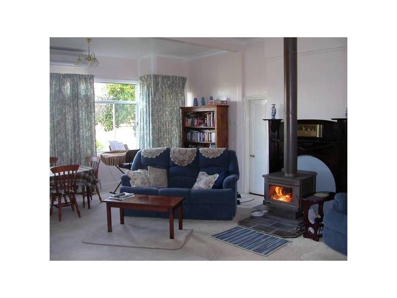 62 Warrah Creek Road, Willow Tree NSW 2339