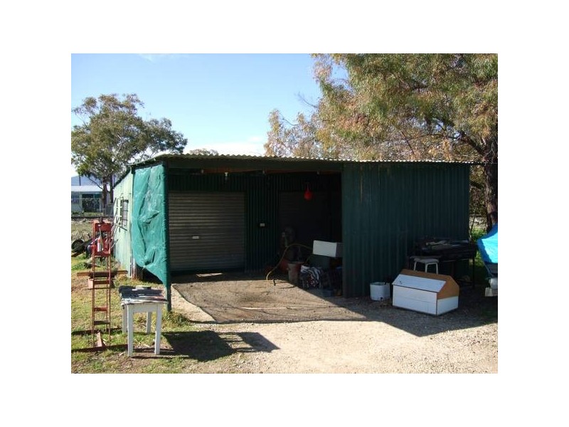 15 Centre Street, Quirindi NSW 2343
