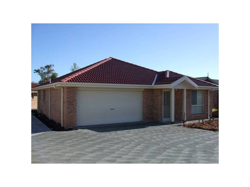 16 Green Crescent, Quirindi NSW 2343