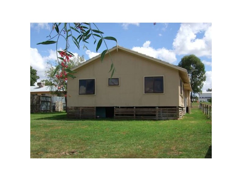 160 Loder Street, Quirindi NSW 2343