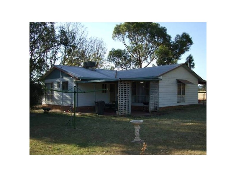 8 Cana Road, Werris Creek NSW 2341