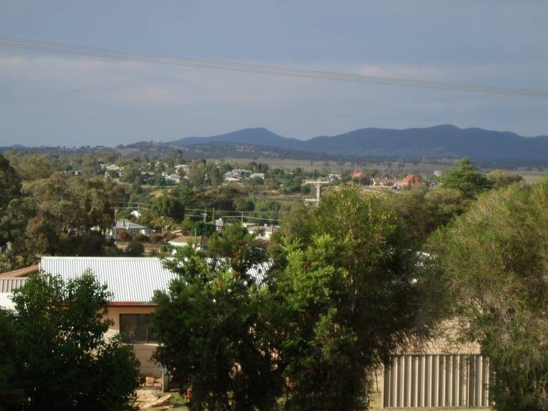 22 South Street, Quirindi NSW 2343