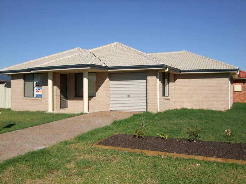 1a McCarthy Place, Quirindi NSW 2343