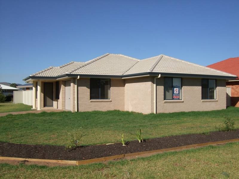 1a McCarthy Place, Quirindi NSW 2343
