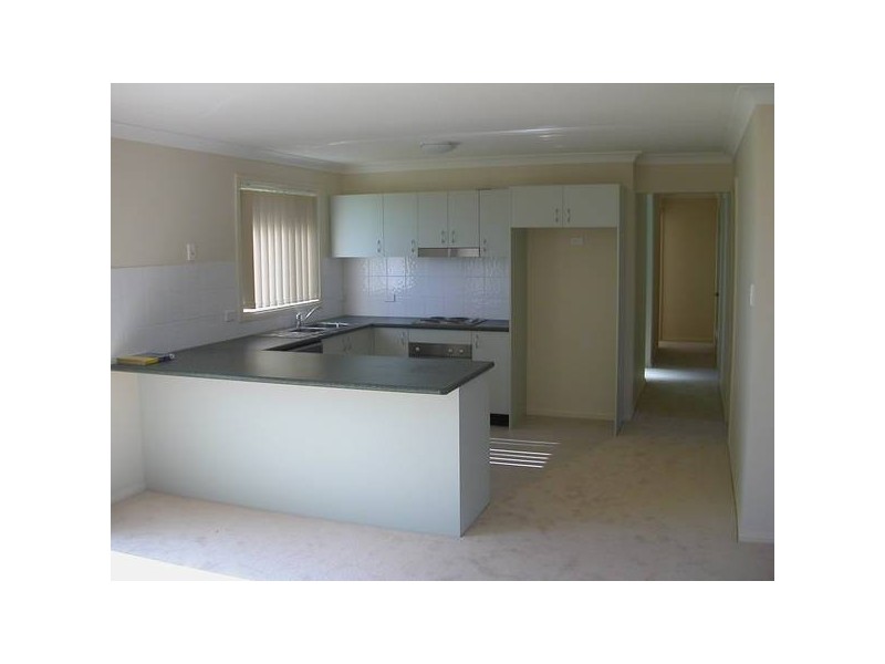 11 Robey Avenue, Quirindi NSW 2343