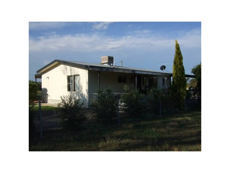 3 Robey Avenue, Quirindi NSW 2343