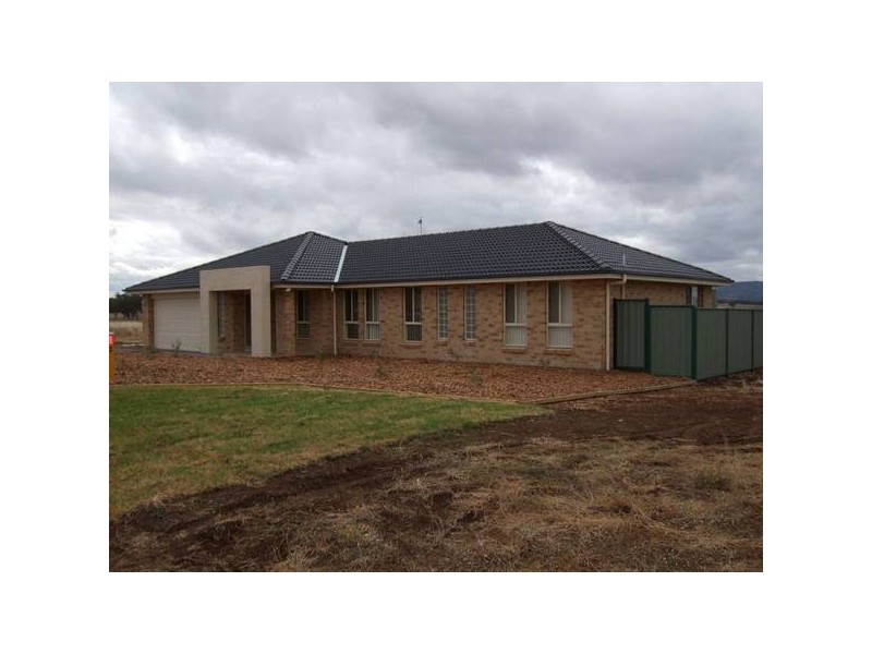 17 Morning View Close, Quirindi NSW 2343