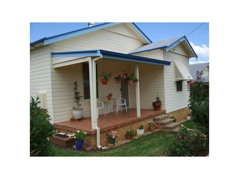 25 North Street, Werris Creek NSW 2341