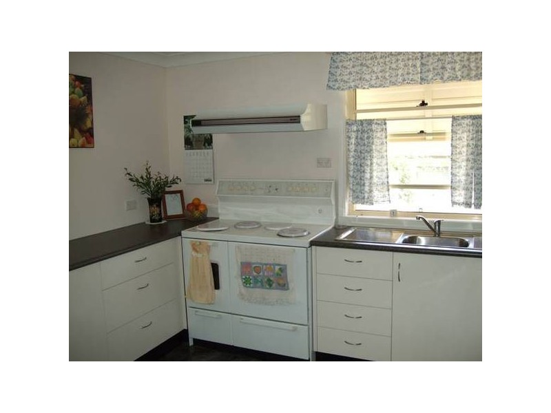 25 North Street, Werris Creek NSW 2341