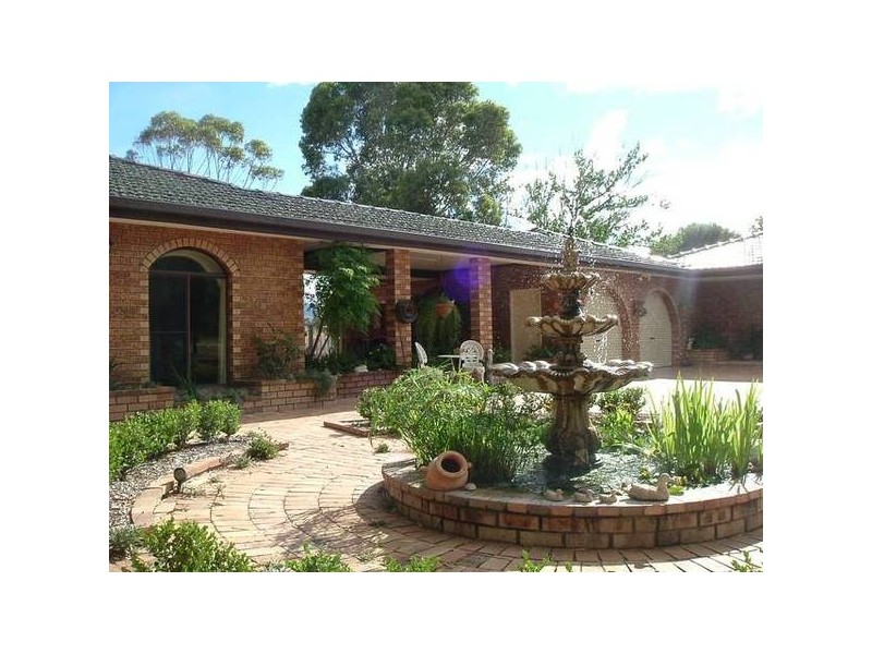 11 Stanley Crescent, Quirindi NSW 2343