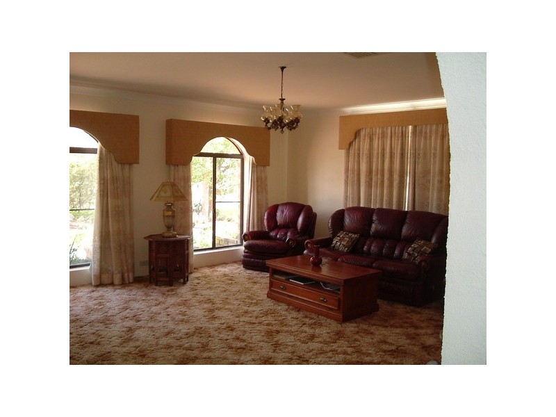 11 Stanley Crescent, Quirindi NSW 2343