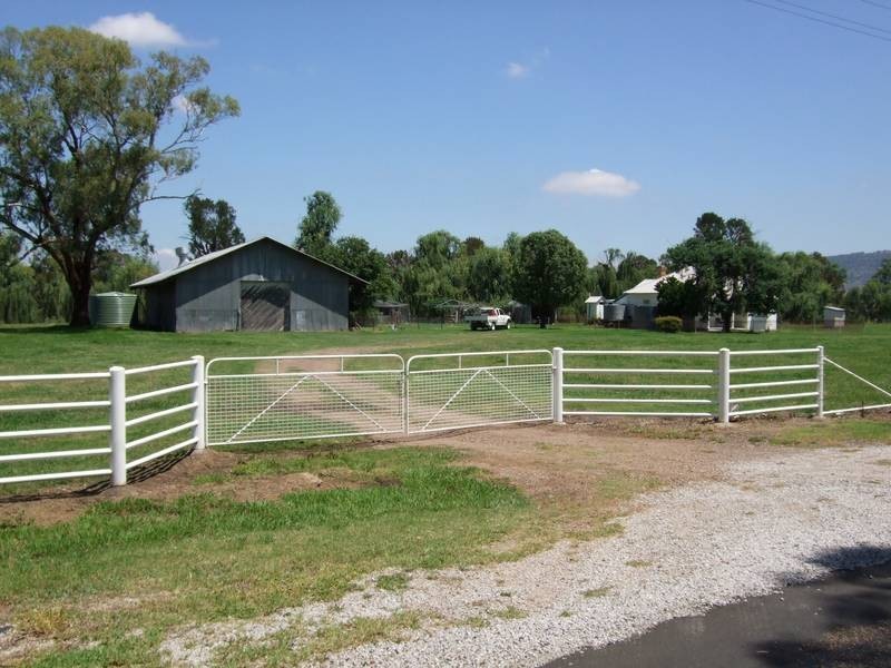 1 Gap Road, Werris Creek NSW 2341