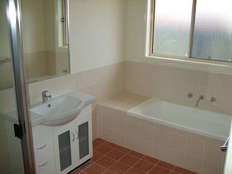 12 Peter Coote Street, Quirindi NSW 2343