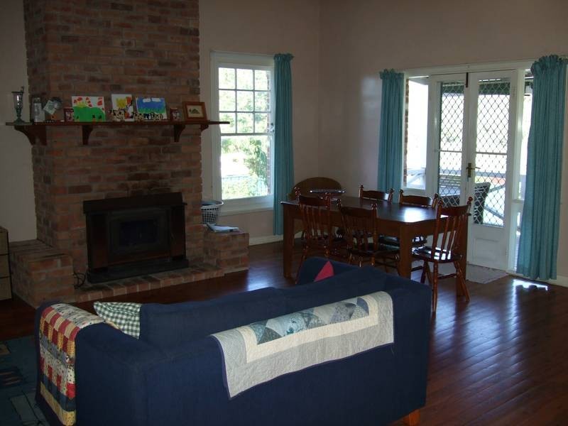 122 Henry Street, Quirindi NSW 2343