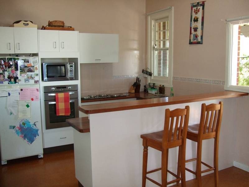 122 Henry Street, Quirindi NSW 2343