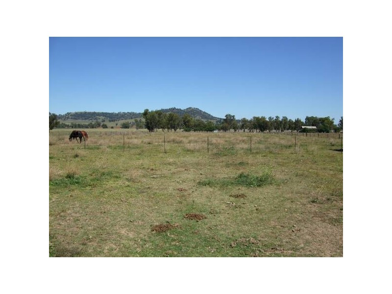 701 Kamilaroi Highway, Quirindi NSW 2343