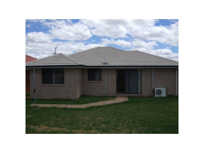 271 McCarthy Place, Quirindi NSW 2343