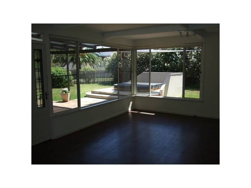12 Snape Street, Quirindi NSW 2343