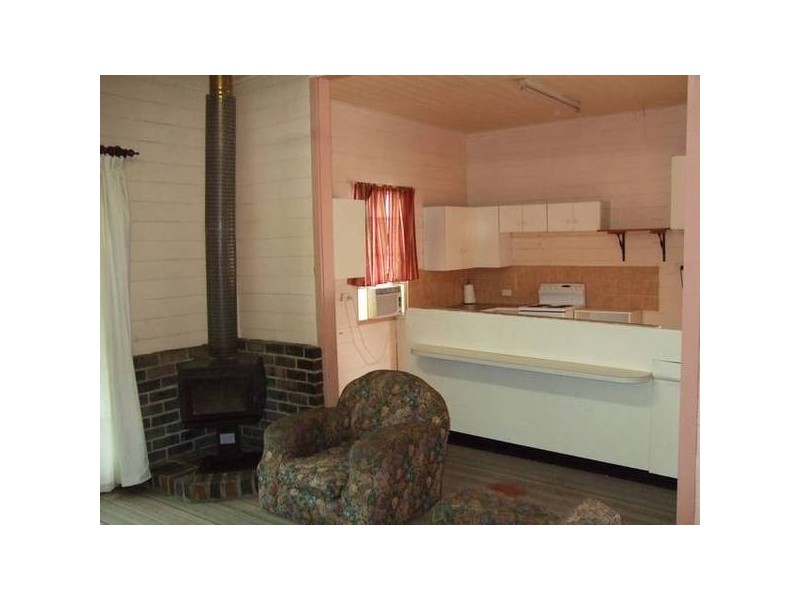 18 Allnutt Street, Quirindi NSW 2343