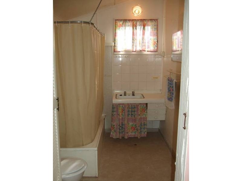 18 Allnutt Street, Quirindi NSW 2343