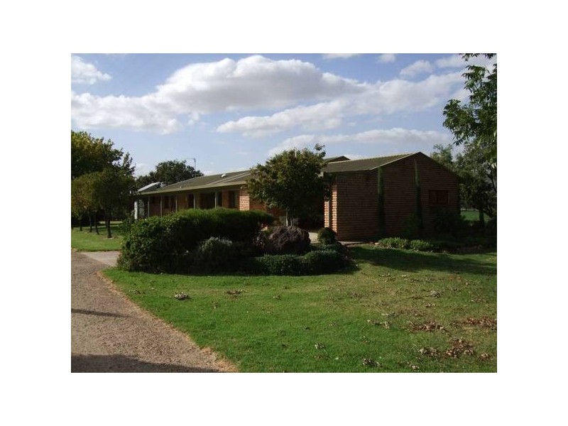 1 Doyle Street, Quirindi NSW 2343