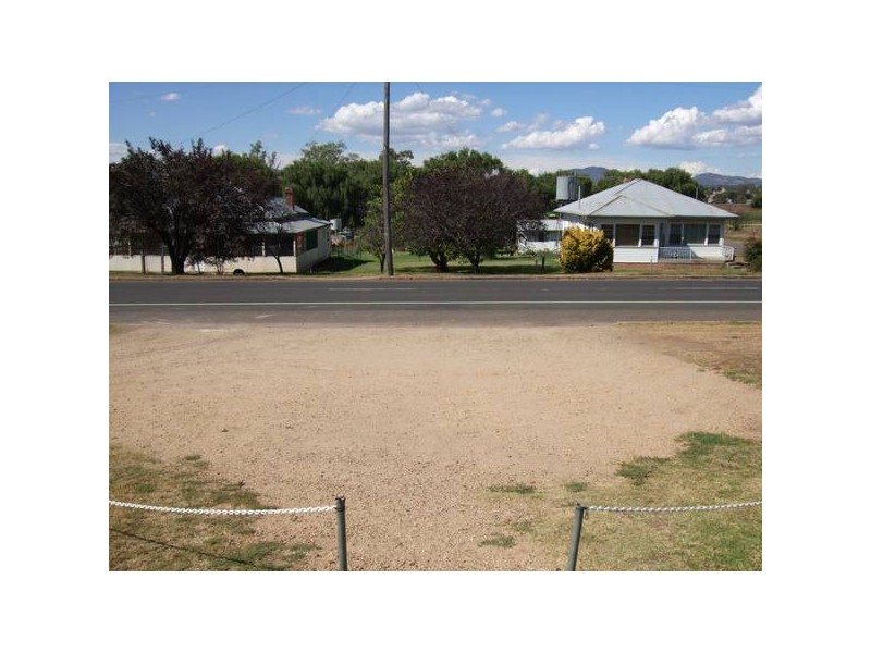 111 Loder Street, Quirindi NSW 2343