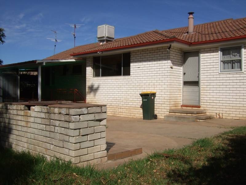 201 Hawker Street, Quirindi NSW 2343