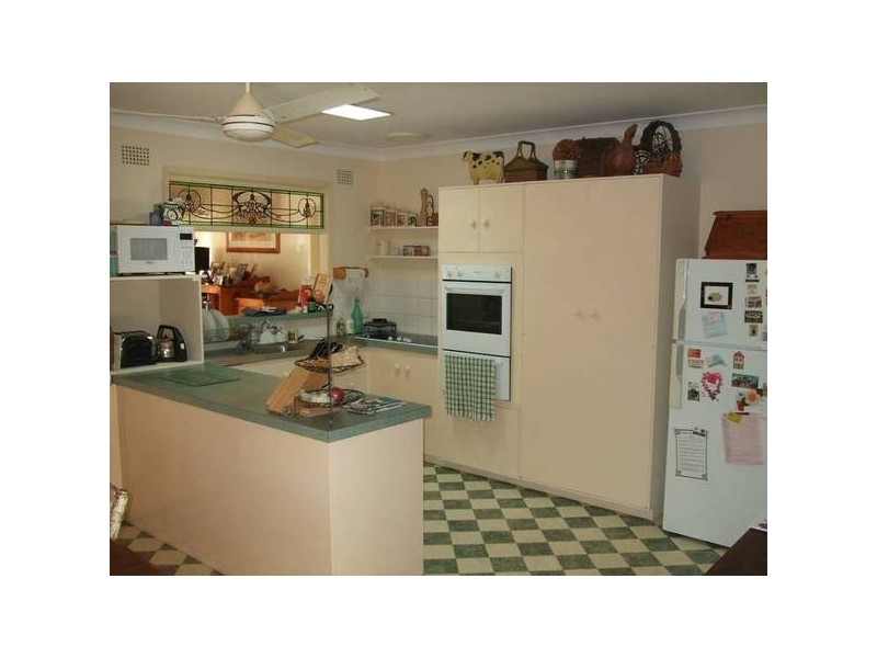 16 Uren Street, Quirindi NSW 2343