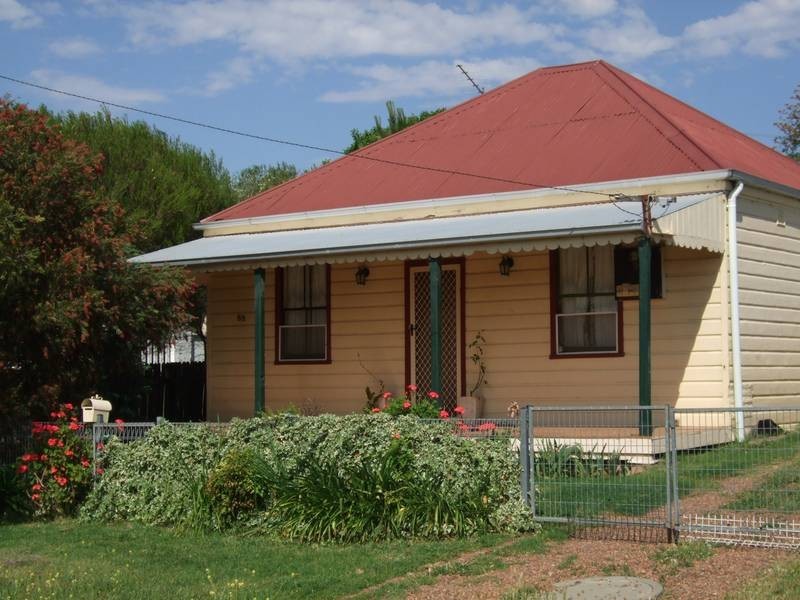 88 Hill Street, Quirindi NSW 2343