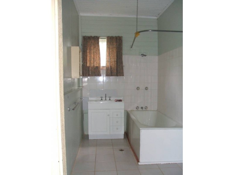 88 Hill Street, Quirindi NSW 2343