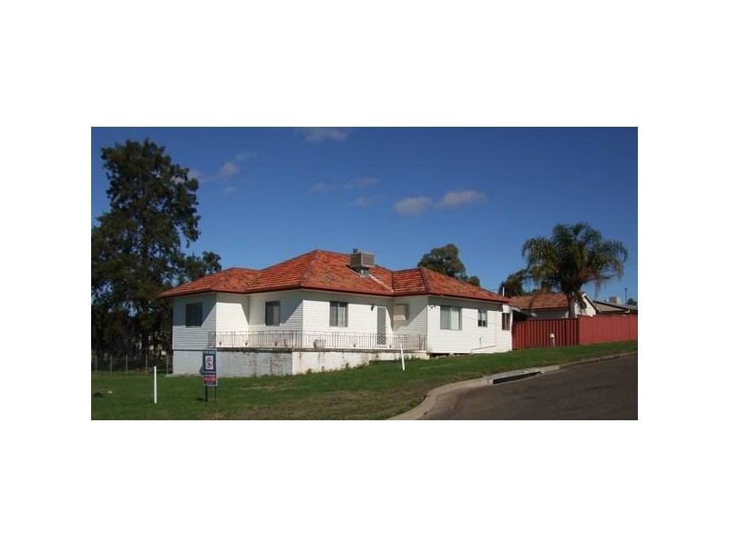 135 Loder Street, Quirindi NSW 2343