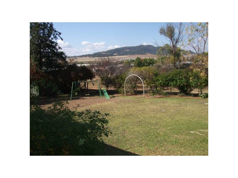 44 Russell Street, Quirindi NSW 2343