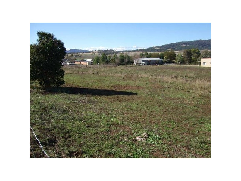 44 Russell Street, Quirindi NSW 2343