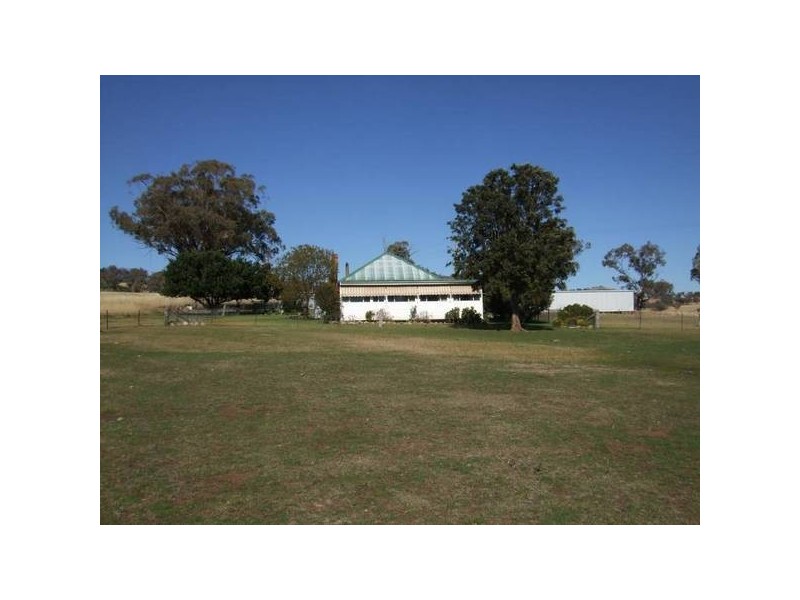 Woodton Road, Wallabadah NSW 2343