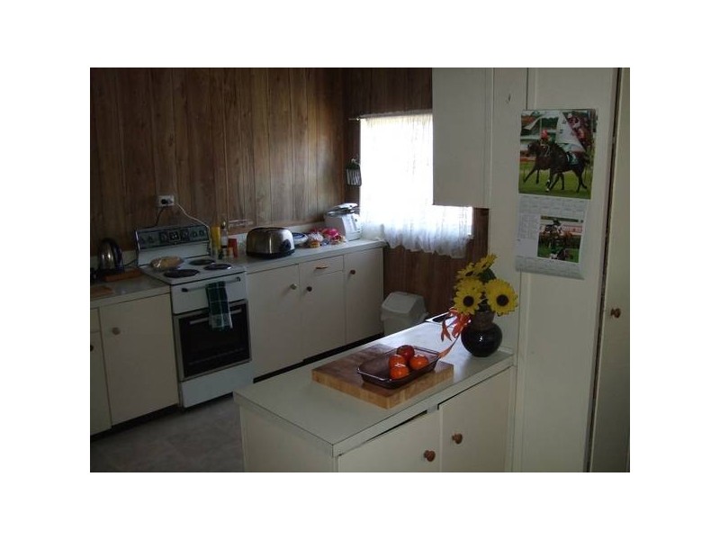 8 Fern Street, Quirindi NSW 2343