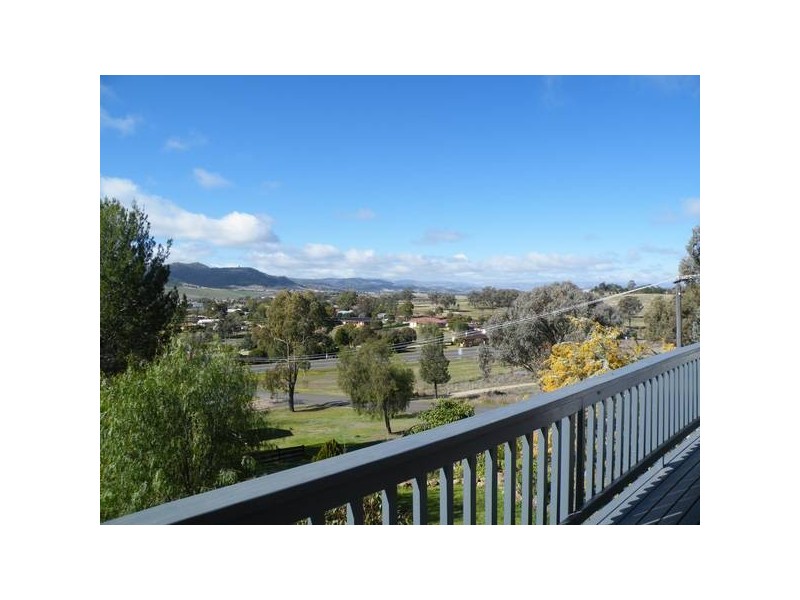 6 Ray Carter Drive, Quirindi NSW 2343