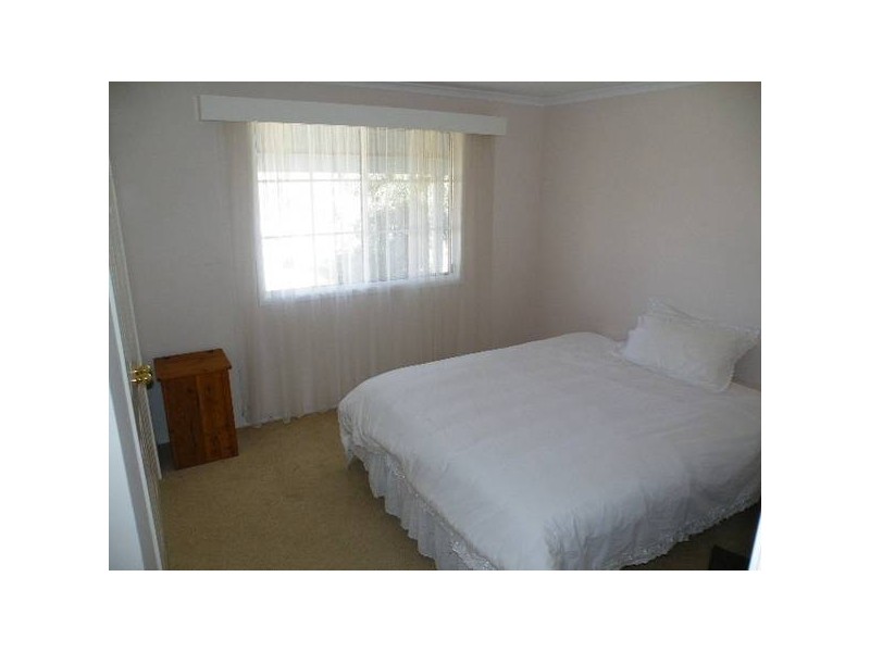 11 McCarthy Place, Quirindi NSW 2343