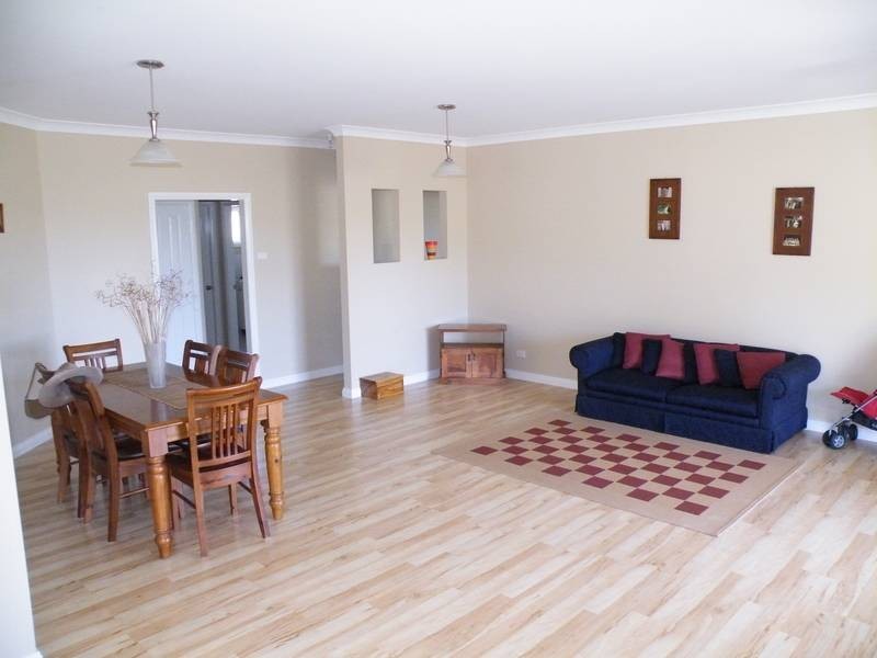 8 Kamilaroi HWY, Quirindi NSW 2343