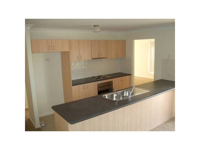 8 Morning View Close, Quirindi NSW 2343