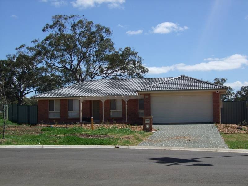 33 Morning View Close, Quirindi NSW 2343