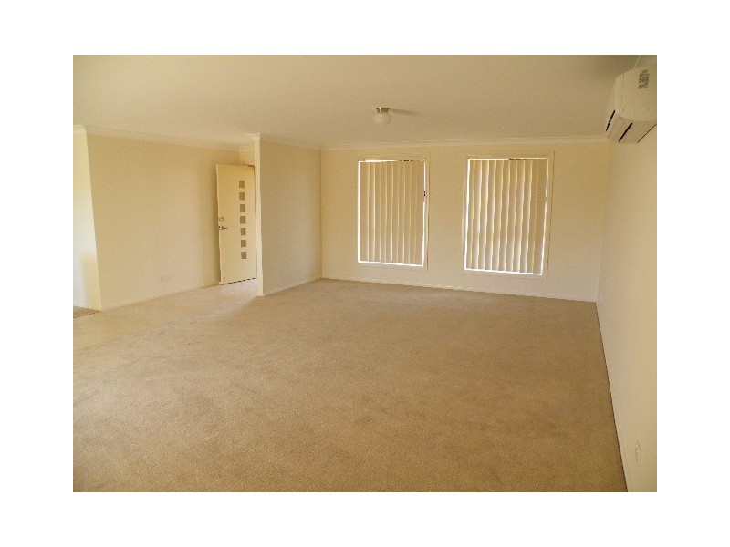 33 Morning View Close, Quirindi NSW 2343