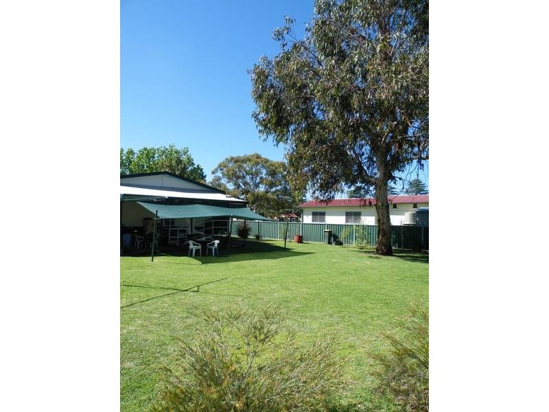 6 Milner Parade, Quirindi NSW 2343