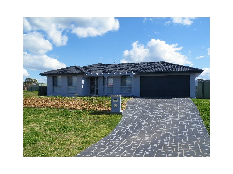 14 Morning View Close, Quirindi NSW 2343