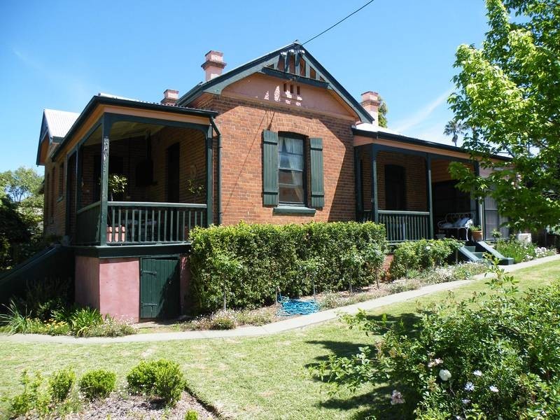 108 Hill Street, Quirindi NSW 2343