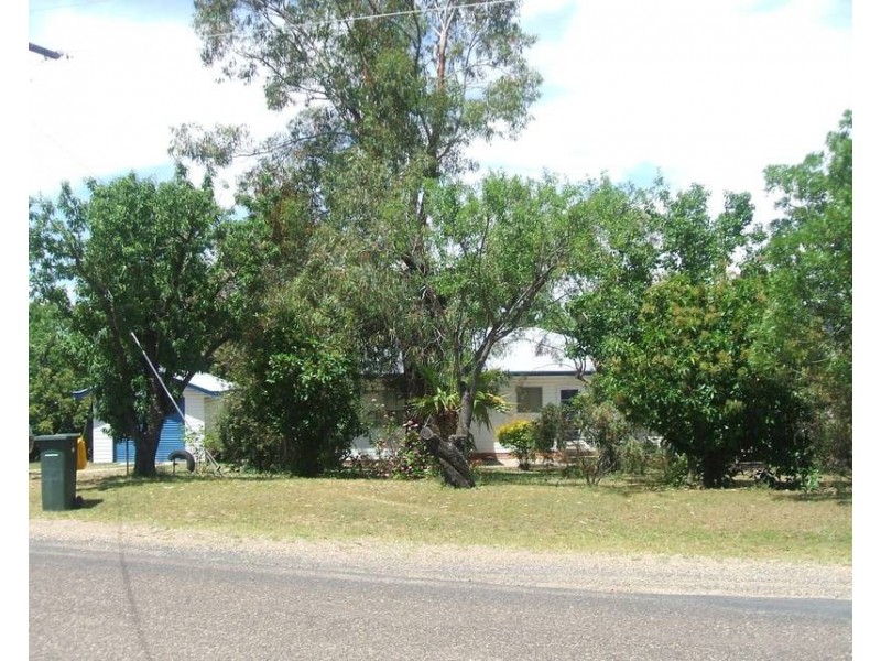 10 Breeza Street, Quirindi NSW 2343