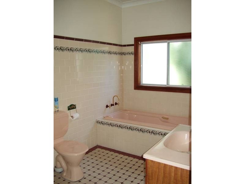 130 Hawker Street, Quirindi NSW 2343