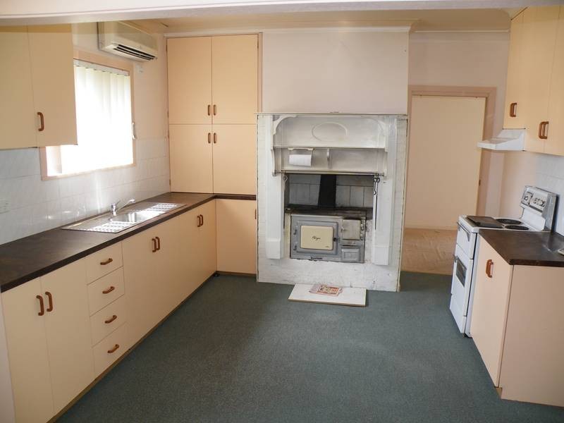 12 Lenord Street, Werris Creek NSW 2341