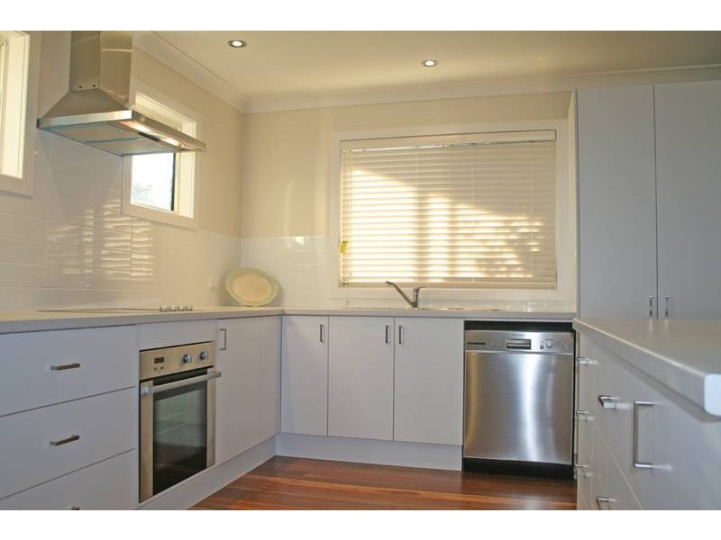 13 Wuru Drive, Burrill Lake NSW 2539