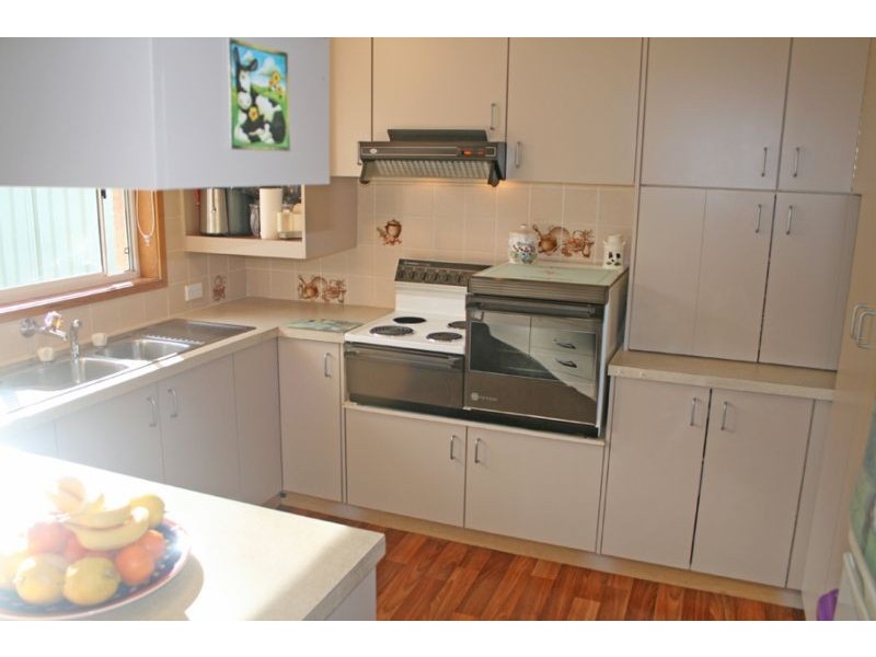 10 Wyoming Avenue, Burrill Lake NSW 2539