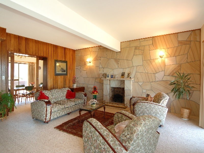 27 Pengana Crescent, Mollymook NSW 2539